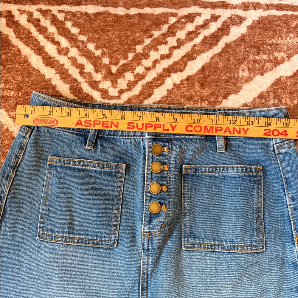BRAND NEW- Ann Taylor Blue Skirt with Front Patch Pockets - Picture 6 of 6